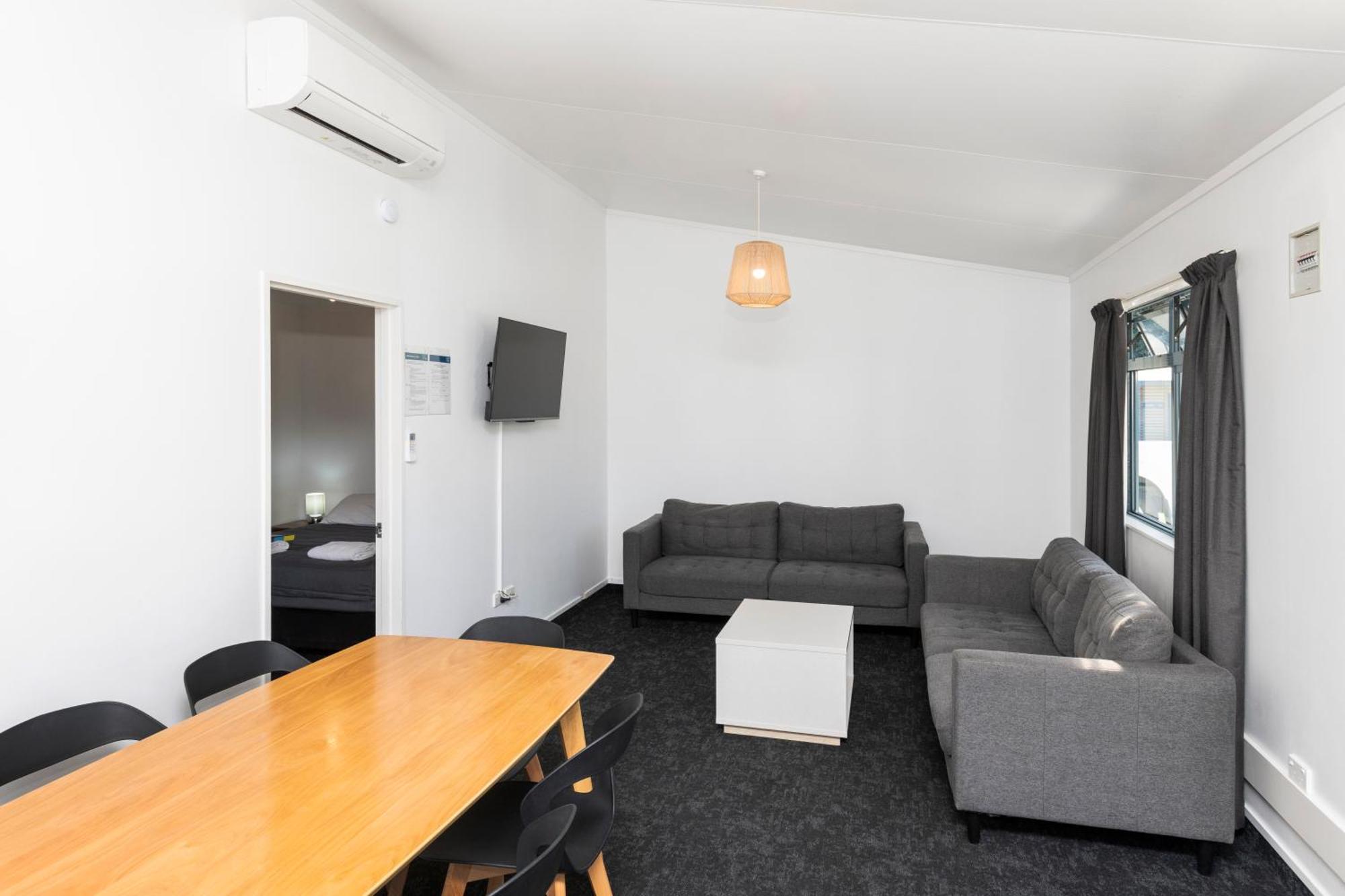 Waikanae Beach Top 10 Holiday Park Gisborne Eksteriør bilde