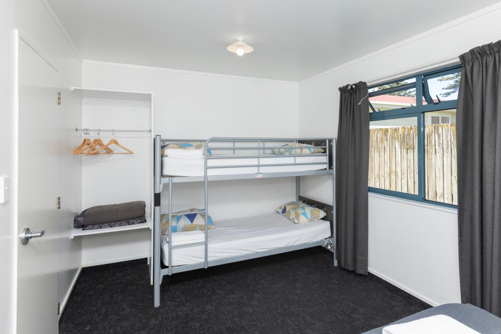 Waikanae Beach Top 10 Holiday Park Gisborne Eksteriør bilde