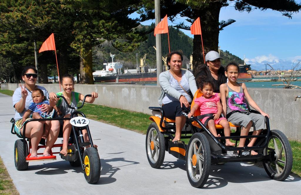 Waikanae Beach Top 10 Holiday Park Gisborne Eksteriør bilde